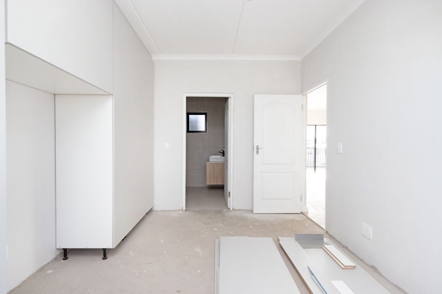 To Let 3 Bedroom Property for Rent in Sandown Western Cape
